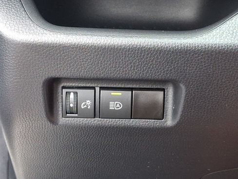 Used 2023 Toyota RAV4 LE AWD/4WD image 26