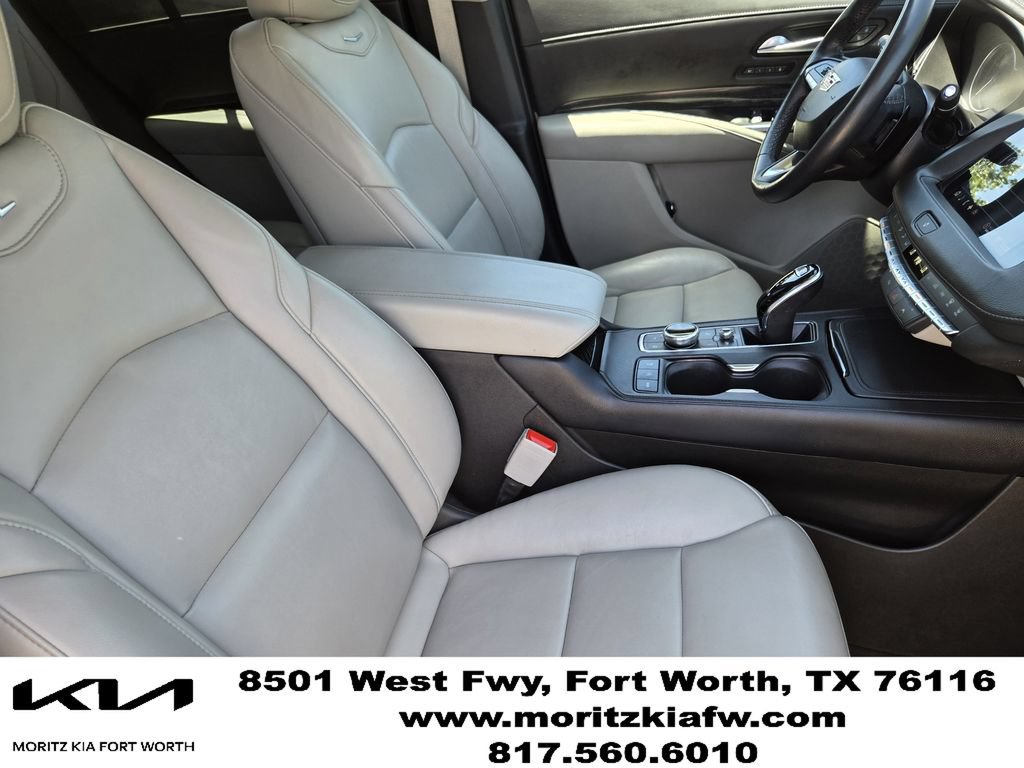 Used 2023 Cadillac XT4 Premium Luxury FWD image 19