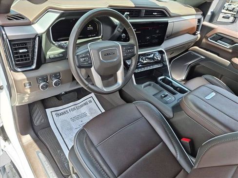 Used 2026 GMC Sierra 2500 Denali w/ Denali Reserve Package AWD/4WD image 10