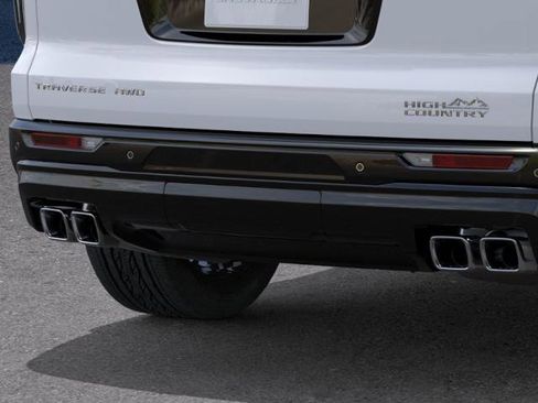 New 2026 Chevrolet Traverse High Country AWD/4WD image 14