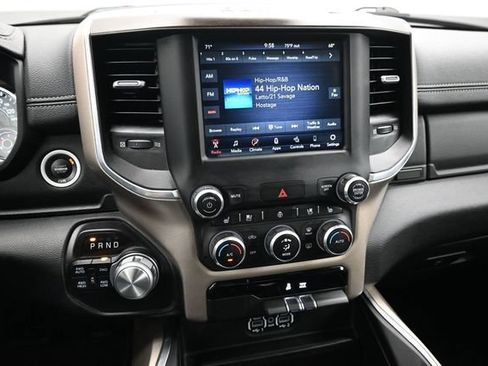 Used 2021 RAM 1500 Laramie AWD/4WD image 9