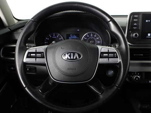 Used 2021 Kia Telluride LX image 8