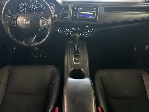 Used 2016 Honda HR-V EX-L image 4