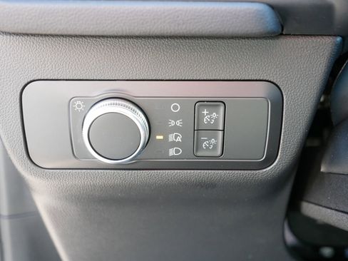 Certified 2022 Ford Escape SE AWD/4WD image 16