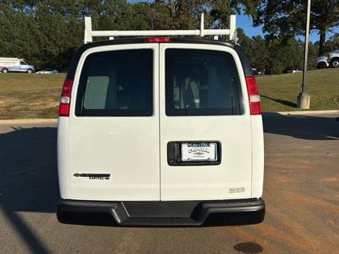 New 2025 Chevrolet Express 2500 Work Van w/ Driver Convenience Package image 12