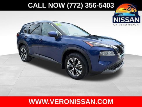 Used 2023 Nissan Rogue SV w/ SV Premium B Package FWD image 1