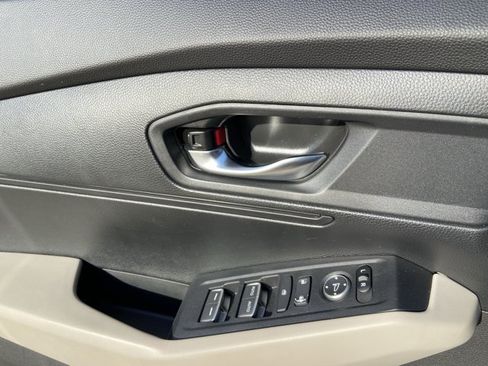 Used 2024 Honda Accord LX image 44