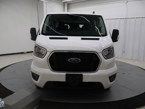 Used 2023 Ford Transit 350 XLT image 9