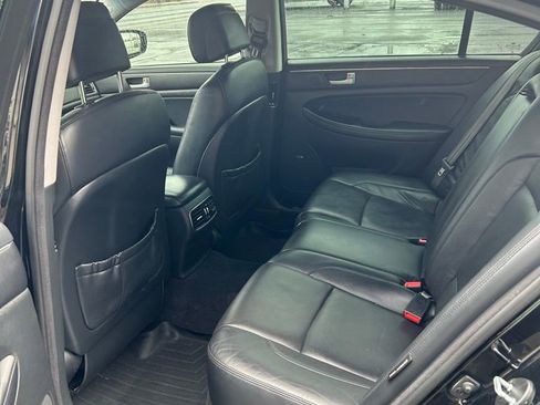 Used 2014 Hyundai Genesis 5.0 R-Spec image 11