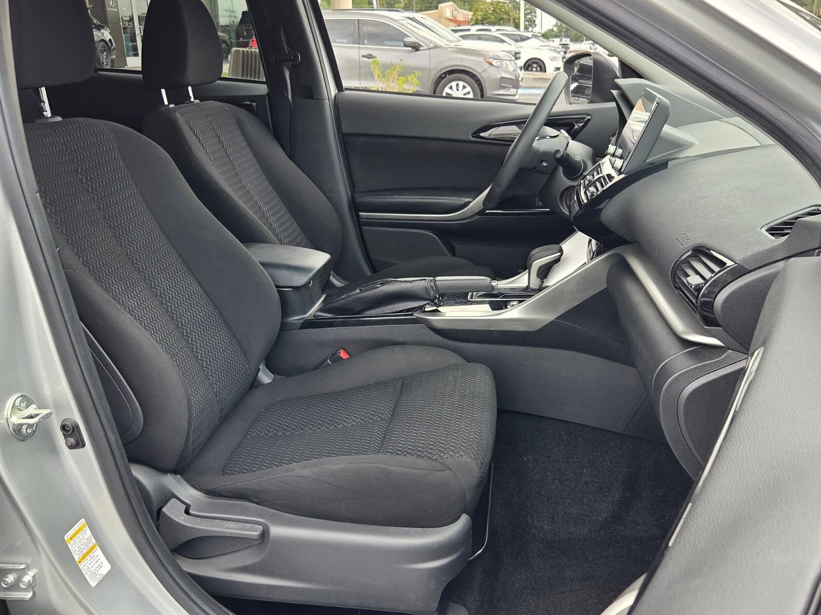 Used 2024 Mitsubishi Eclipse Cross LE AWD/4WD image 15