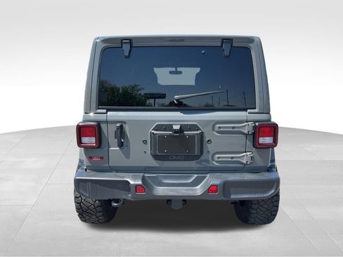 Used 2021 Jeep Wrangler Unlimited Sahara w/ Uconnect 4C Nav & Sound Group AWD/4WD image 6