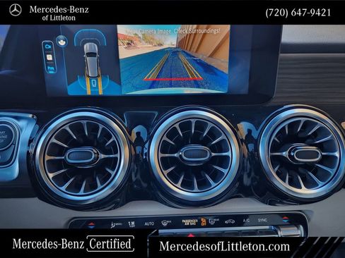 Used 2026 Mercedes-Benz GLB 250 4MATIC image 18
