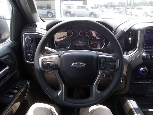 Used 2022 Chevrolet Silverado 1500 RST image 20