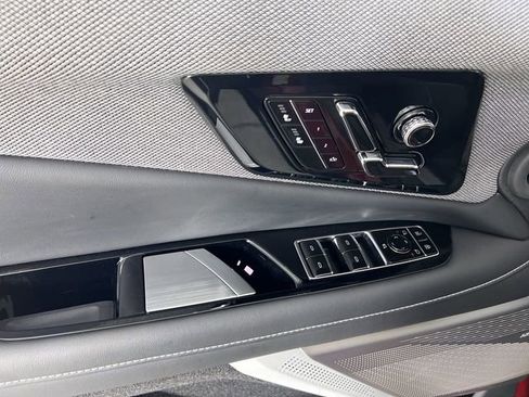 Used 2025 Cadillac Optiq Sport 1 AWD/4WD image 23