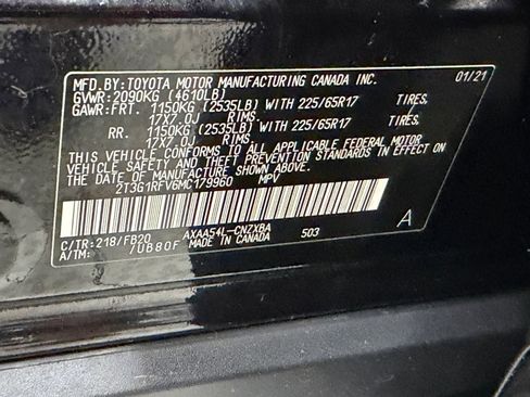 Used 2021 Toyota RAV4 LE w/ Carpet Mat Package (TMS) AWD/4WD image 37