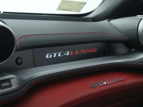 Certified 2018 Ferrari GTC4Lusso image 37