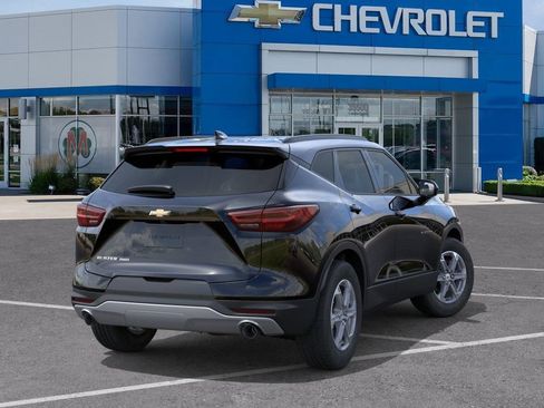 New 2026 Chevrolet Blazer LT w/ Convenience Package AWD/4WD image 4