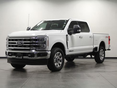 Used 2024 Ford F250 Lariat w/ Chrome Package image 8