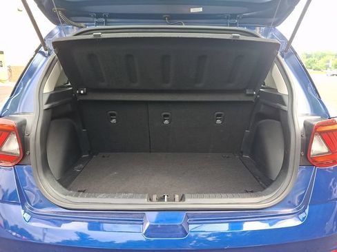 Certified 2022 Hyundai Venue SE FWD image 30