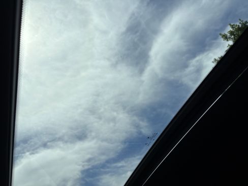 Used 2026 BMW X5 sDrive40i w/ Premium Package image 31