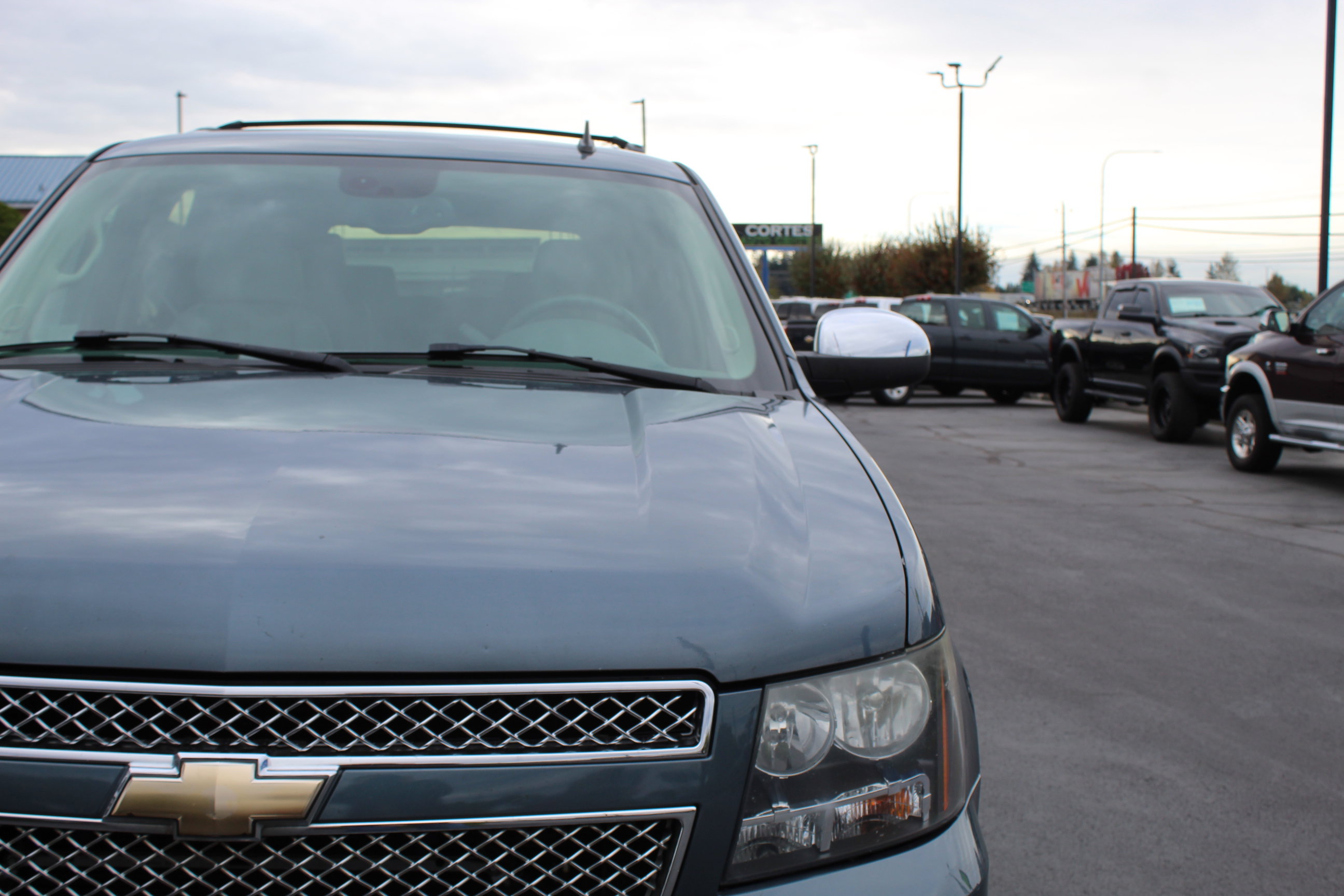 Used 2008 Chevrolet Tahoe LTZ w/ LTZ Preferred Equipment Group AWD/4WD image 10