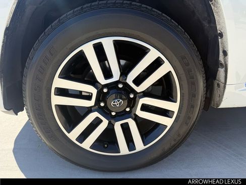 Used 2023 Toyota 4Runner Limited image 5