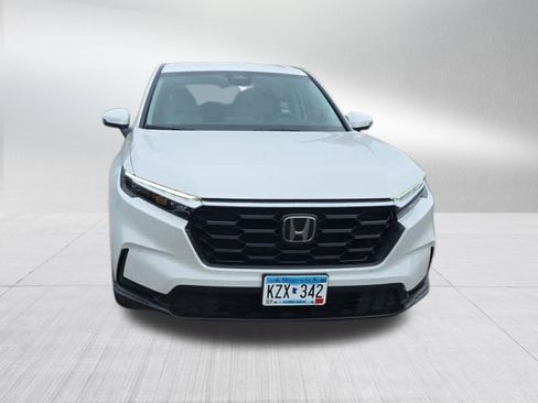 Used 2024 Honda CR-V LX image 3