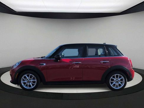 Used 2019 MINI Cooper 4-Door Hardtop w/ Signature Upholstery Package image 5