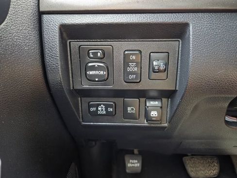 Used 2018 Toyota Tundra SR5 w/ TRD Sport Package RWD image 21
