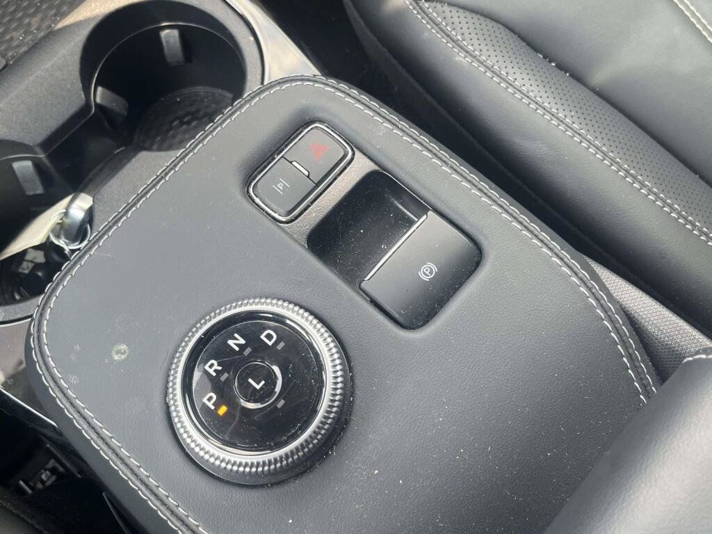 Used 2024 Ford Mustang Mach-E Premium AWD/4WD image 27