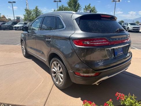Used 2019 Lincoln MKC Select w/ Select Plus Package AWD/4WD image 40