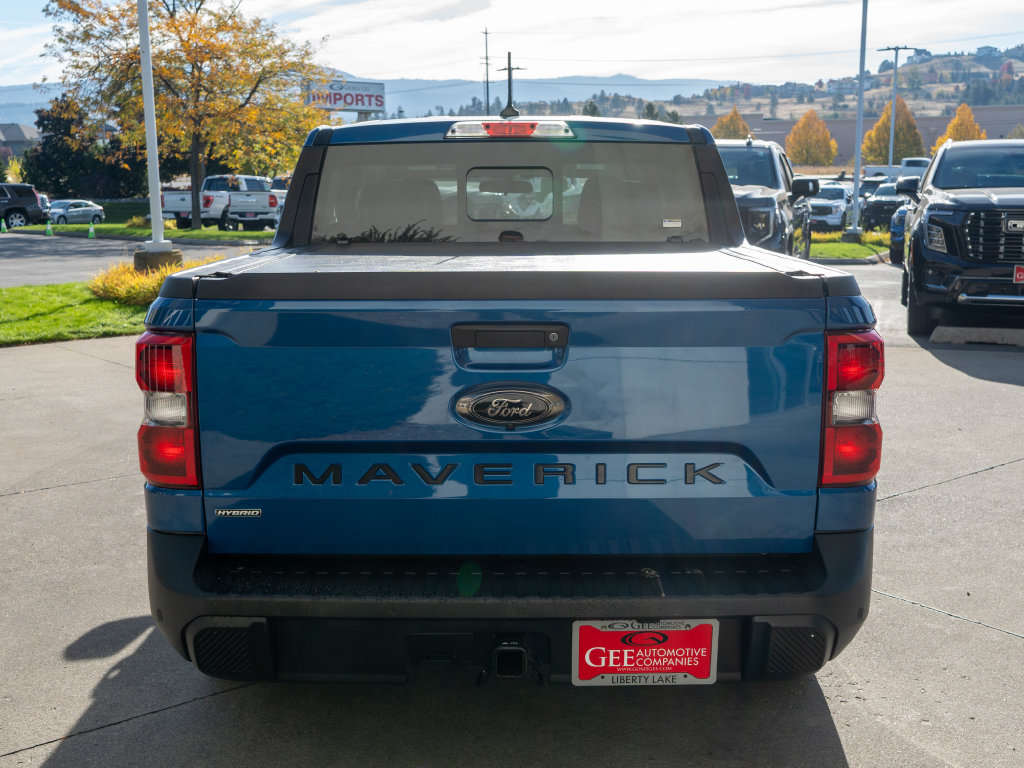 Used 2023 Ford Maverick Lariat w/ Lariat Luxury Package FWD image 6