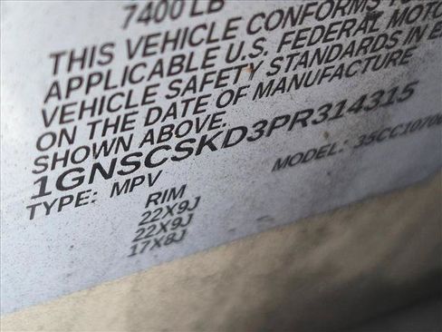 Used 2023 Chevrolet Tahoe Premier RWD image 15