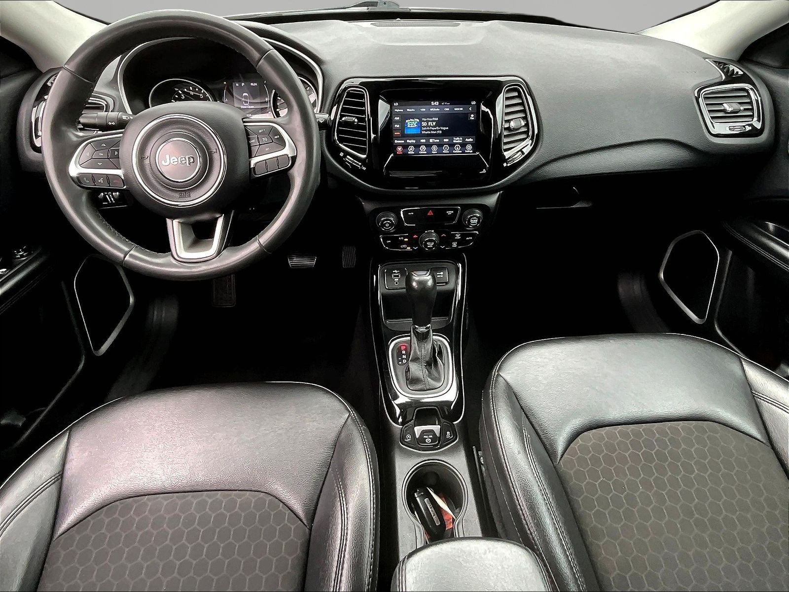 Used 2021 Jeep Compass Latitude FWD image 7