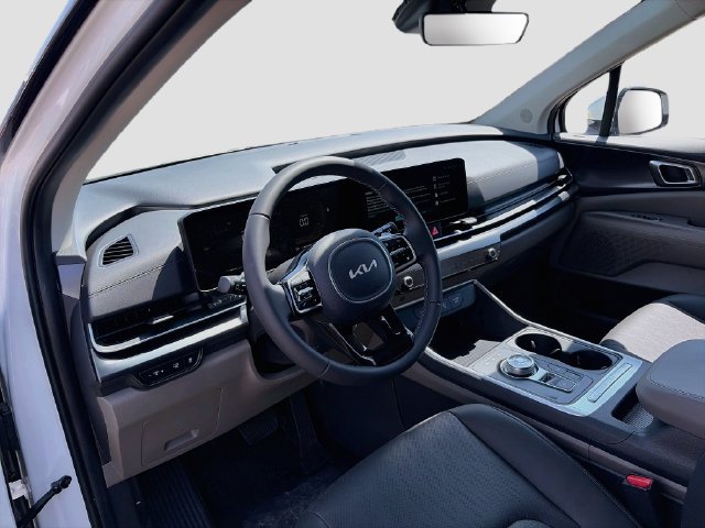 New 2026 Kia Carnival LXS FWD image 8
