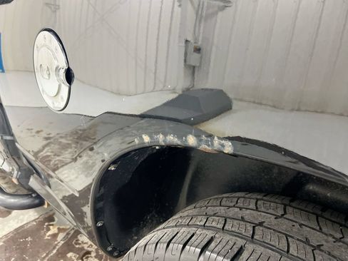 Used 2014 RAM 1500 Express RWD image 33