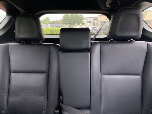 Used 2018 Toyota RAV4 SE w/ Power Extra Value Package FWD image 26