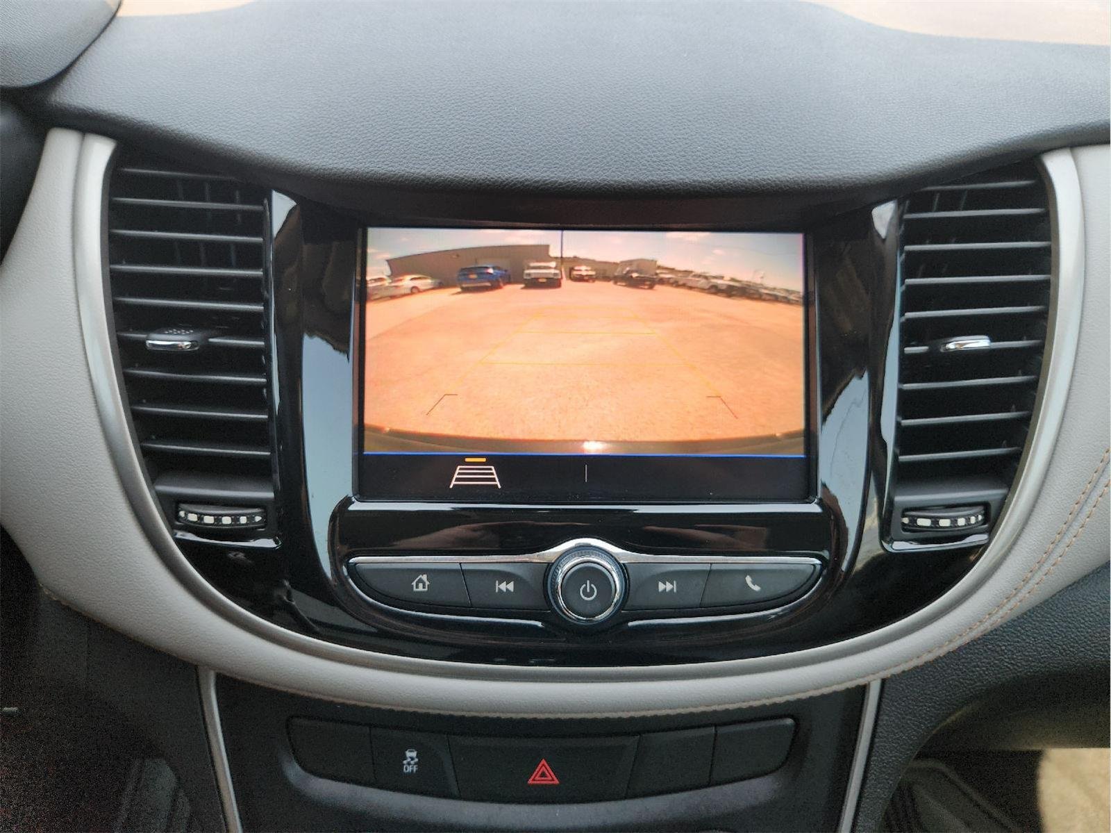 Used 2020 Chevrolet Trax LS w/ LPO, Cargo Package FWD image 17