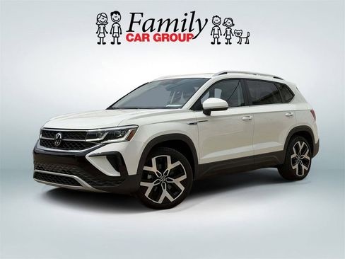 Used 2023 Volkswagen Taos SEL AWD/4WD image 1