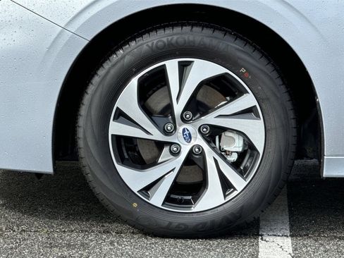 New 2025 Subaru Legacy Premium image 31