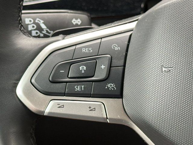 Used 2026 Volkswagen Atlas Cross Sport SEL Premium R-Line AWD/4WD image 28