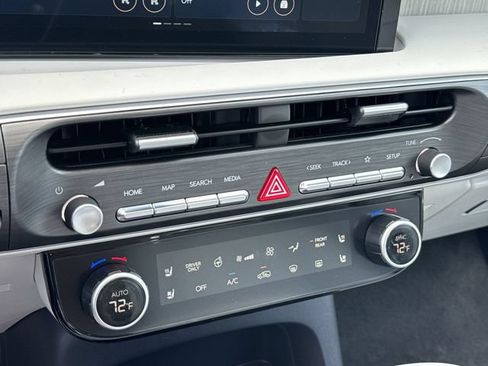 New 2026 Hyundai Palisade Calligraphy FWD image 31