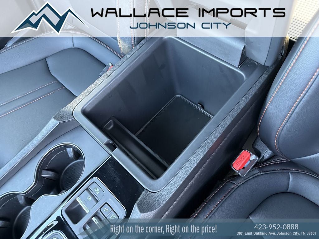 Used 2025 Honda Pilot TrailSport image 20
