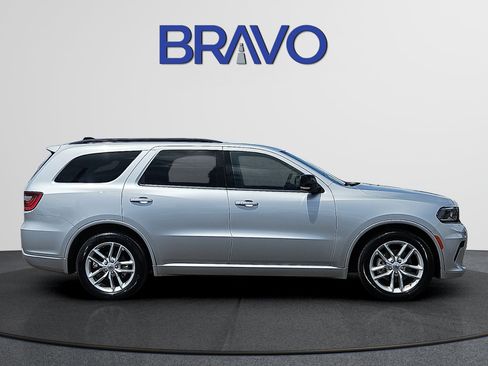 Used 2024 Dodge Durango GT RWD image 5