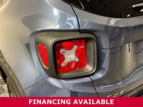Used 2021 Jeep Renegade Latitude w/ Sun & Sound Group AWD/4WD image 21