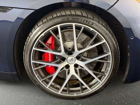 Used 2024 Maserati GranTurismo Trofeo AWD/4WD image 21