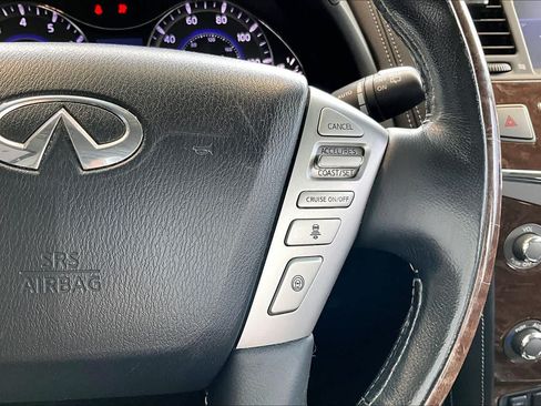 Used 2017 INFINITI QX80 2WD w/ Driver Assistance Package image 17