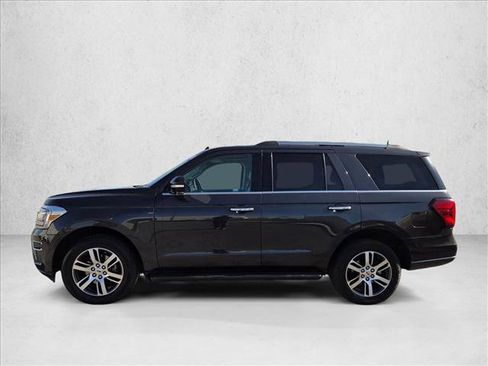 Used 2024 Ford Expedition Limited AWD/4WD image 9