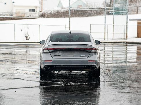 Used 2024 Honda Accord Sport image 6