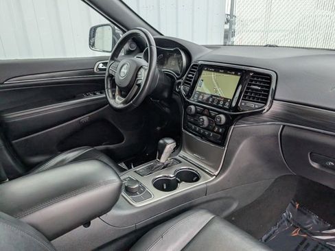 Used 2020 Jeep Grand Cherokee Limited w/ Premium Lighting Group image 31